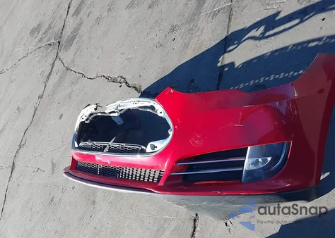 2013 Tesla Model S Performance из США, поврежденный, VIN 5YJSA1CP7DFP19581